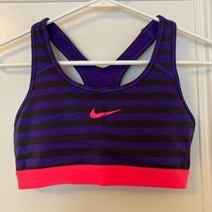Nike sports bra MEDIUM